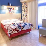 Scandic 4*