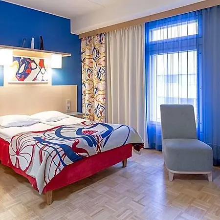 Scandic 4*