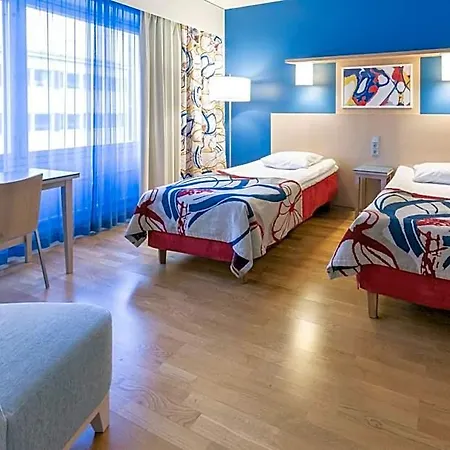 Scandic 4*