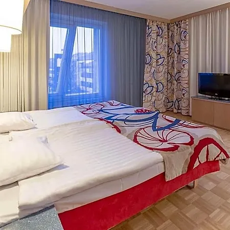 Scandic Hotell 4*